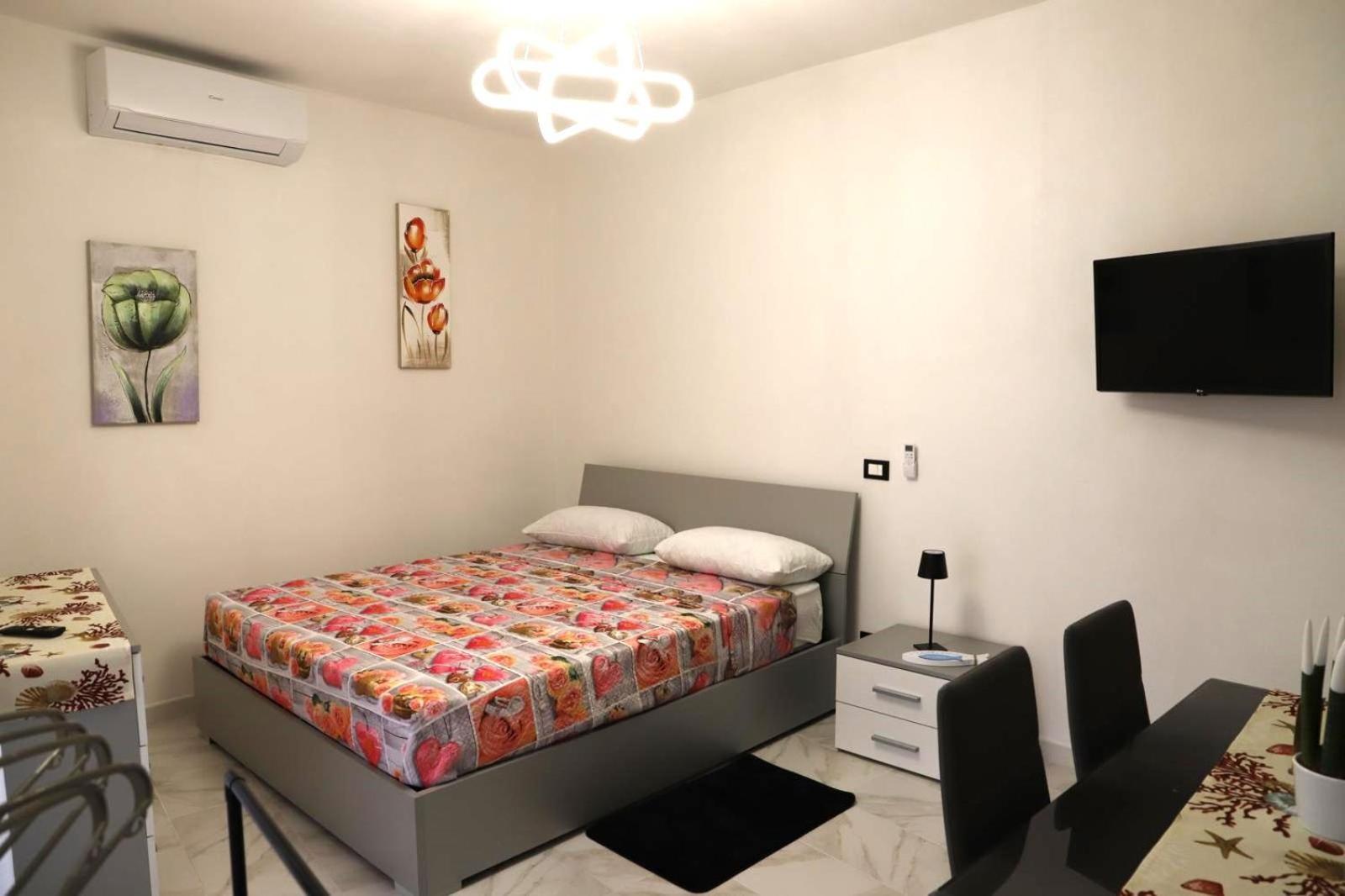 Lo Scarrozzo Room Palermo Buitenkant foto